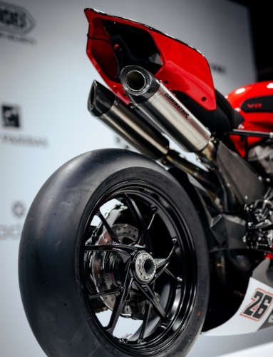 dominator exhausts